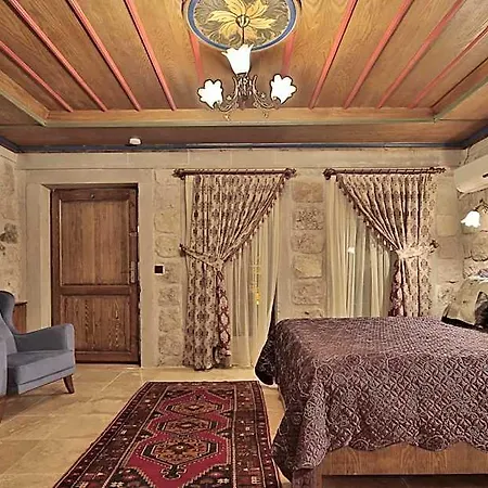 Otel Guzide Cave