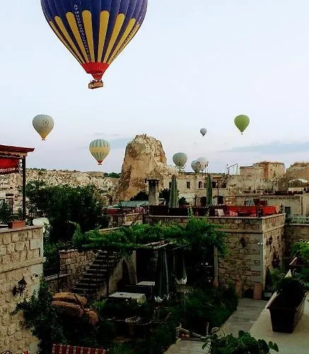 호텔 구지데 케이브