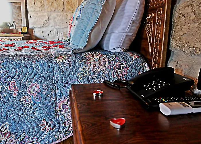 谷子德窑洞酒店 2*